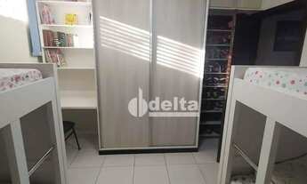 Imagem 7: Casa com 2 dormitórios à venda, 178 m² por R$ 590.000,00 - Cidade Jardim - Uberlândia/MG