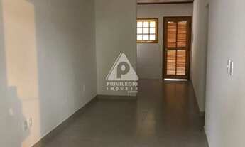 Imagem 2: CASA DE VILA, 2 QUARTOS, 2 VAGAS, NA RUA BARÃO DO BOM RETIRO/ COLÉGIO PEDRO II