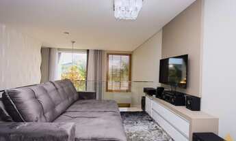 Imagem 7: Casa de condomínio sobrado para venda possui 300 metros quadrados com 4 quartos