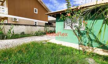 Imagem 5: Casa a venda, com 2 dormitórios e amplo quintal. Alto do Ribeirão, Florianópolis/SC