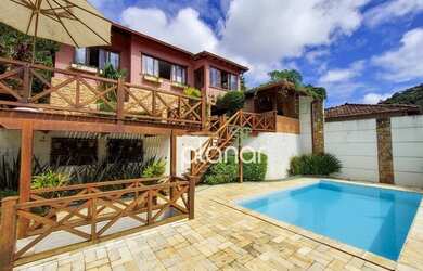 Imagem 2: Casa com 3 dormitórios à venda, 250 m² por R$ 950.000,00 - Corrêas - Petrópolis/RJ