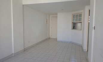 Imagem 2: Apartamento para venda - prédio frente para o mar com 2 quartos no Boqueirão - Santos - SP