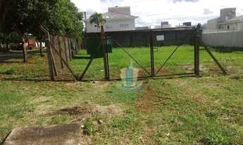 Imagem: Terreno à venda com 645 m² por R$ 646.000