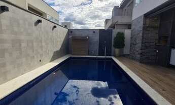 Imagem 2: Belíssima casa Dúplex 220m² com 4 suítes lazer privativo