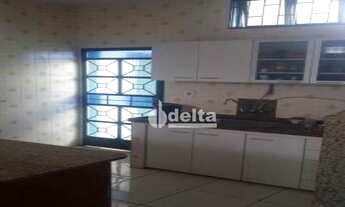 Imagem 2: Casa com 3 dormitórios à venda, 170 m² por R$ 320.000,00 - Marta Helena - Uberlândia/MG