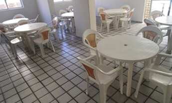 Imagem 2: Apartamento para venda com 3 quartos em Intermares