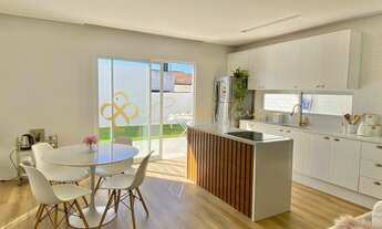 Imagem: Casa semi-mobiliada, com 2 dormitórios