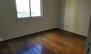 Imagem 5: Apto com 3 quartos sendo um suíte - 150m² - Meireles