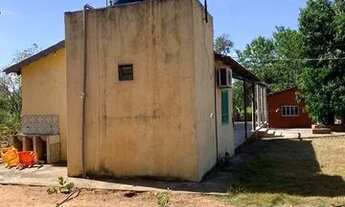 Imagem 4: Rancho na beira do rio