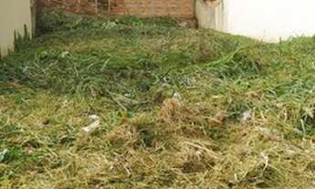 Imagem: Lote asfaltado/ Parque das Nações / Construção