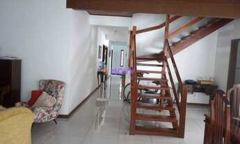 Imagem 7: Linda casa linear com piscina e área gourmet em excelente localização !