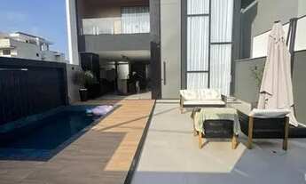 Imagem 2: Casa para venda tem 340 metros quadrados com 3 quartos