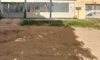 Imagem 3: Alugo esta casa Casa com 2 dormitórios