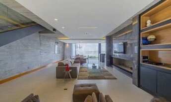 Imagem 2: Casa para Venda - 523m², 3 dormitórios, sendo 3 suites, 4 vagas - Sétimo Céu