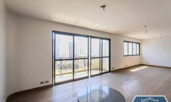 Imagem 4: Apartamento com linda vista, equipado com armários, banheira e closet!