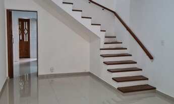 Imagem: Excelente sobrado Reformado possui 100 metros