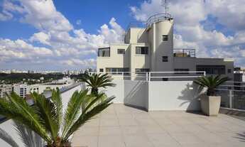 Imagem 7: Cobertura no Itaim com piscina