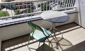 Imagem 4: Apartamento para aluguel e venda possui 65 metros quadrados com 2 quartos