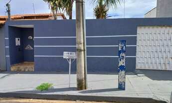 Imagem 4: Particular - Alugo Excelente Casa no Jd Botânico, c/ 02 quartos, Sala, Cozinha, Banheiro