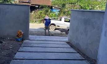 Imagem 4: Sobrado em fase de acabamento com piscina 3 quartos sendo 1 suíte