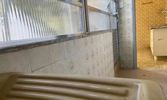 Imagem 2: Apartamento de 2 quartos em frente praça 7 - Jardim América