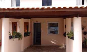 Imagem: Casa no condomínio Vila Grécia