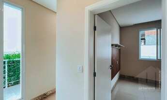 Imagem 7: Casa sobrado de 5 dormitórios ( 4 suítes), quintal enorme. Locação ou para venda em condom