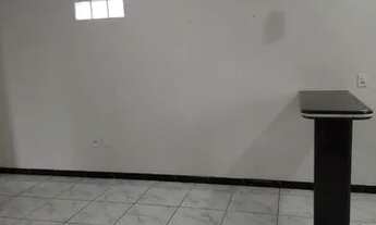 Imagem 3: Vendo Prédio próximo à Praça da Caixa Econômica Federal