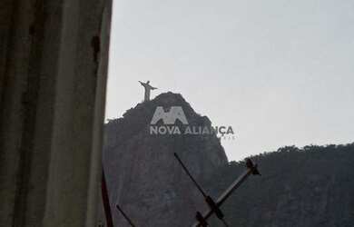 Imagem 2: CASA DUPLEX NO HUMAITÁ LOCALIZAÇÃO SILENCIOSA RUA ARBORIZADA E TRANQUILA !