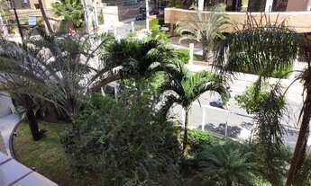 Imagem 3: Apartamento para aluguel e venda possui 193 metros quadrados com 4 quartos