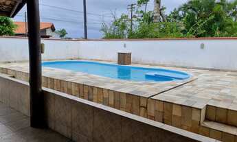 Imagem 3: Casa com piscina em Guaratuba