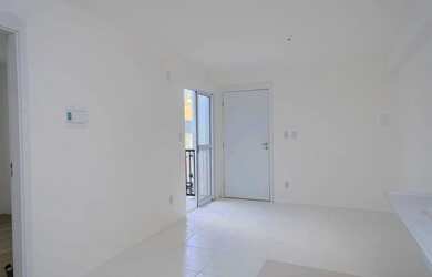 Imagem 7: Apartamento para alugar com 2 dormitórios no bairro Três Vendas, Pelotas/RS conforto, loc