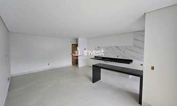 Imagem 3: Apartamento com localização privilegiada no bairro Mercês com três dormitórios sendo uma s