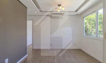 Imagem: CASA RESIDENCIAL COM 4 DORMTÓRIOS SEMI