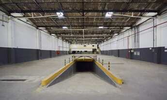 Imagem 4: Galpão com Acesso para Duas Ruas ? 4.655 m² ? Belém, Zona Leste