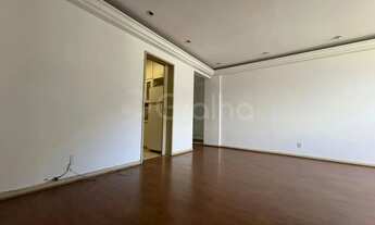Imagem 2: Apartamento de 92m² com 3 quartos no Centro
