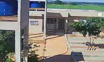 Imagem: Imóvel a venda em Guapiaçu com duas casas