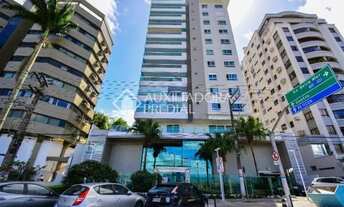 Imagem 2: Apartamento de 3 dormitórios 167m2 privativos 2 vagas de garagem no bairro Centro