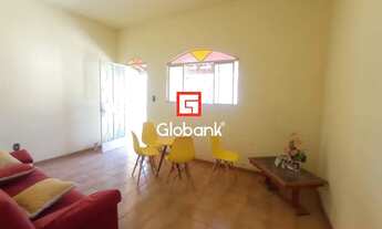 Imagem 6: Casa em Montes Claros, no bairro Conjunto Cristo Rei, à venda