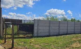 Imagem: Área Total 420 m² - Composta por 2 Lotes