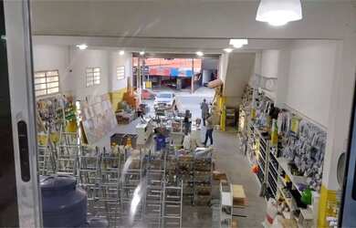 Imagem 4: Prédio inteiro à venda em Parque Maria Fernandes - SP