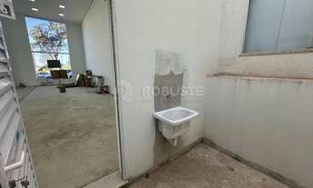 Imagem 5: Salão Comercial para Alugar na Vila dos Lavradores em Botucatu amplo com estacionamento