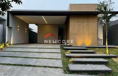 Imagem: Casa de condomínio em Avenida Oswaldo Gonçalves