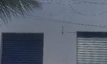 Imagem: Alugo Sala em Arembepe Praça das Castanheiras