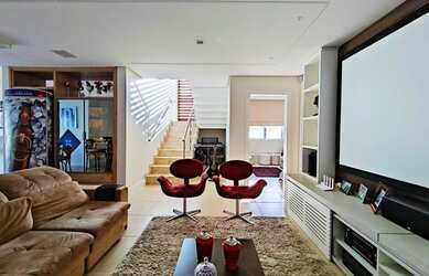 Imagem 3: Casa para Venda em Palhoça, Pedra Branca, 4 dormitórios, 2 suítes, 4 banheiros, 3 vagas