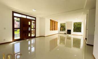 Imagem 2: Casa com 4 dormitórios à venda, 235 m² por R$ 980.000,00 - Vargem Grande - Teresópolis/RJ