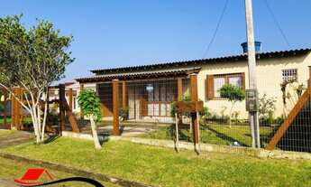 Imagem 2: LINDA CASA NA PRAIA! 03 DORMITÓRIOS ! COM ANEXO NOS FUNDOS! BAIRRO NOVA TRAMANDAÍ!