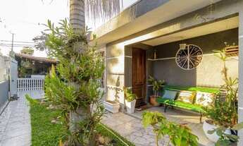 Imagem 4: Casa com 5 dormitórios à venda, 250 m² por R$ 950.000 - Rua dos Ipês, 61 Barreirinha - Cur