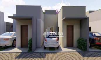 Imagem 2: Casa com 2 dormitórios à venda, 54 m² por R$ 150.000,00 - Lago Azul - Uberlândia/MG