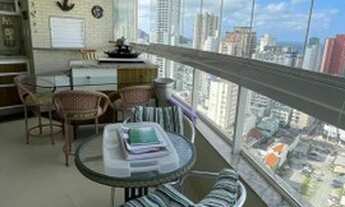 Imagem 3: Apartamento amplo, com vista mar e sacada com churrasqueira a carvão, prédio com área de l